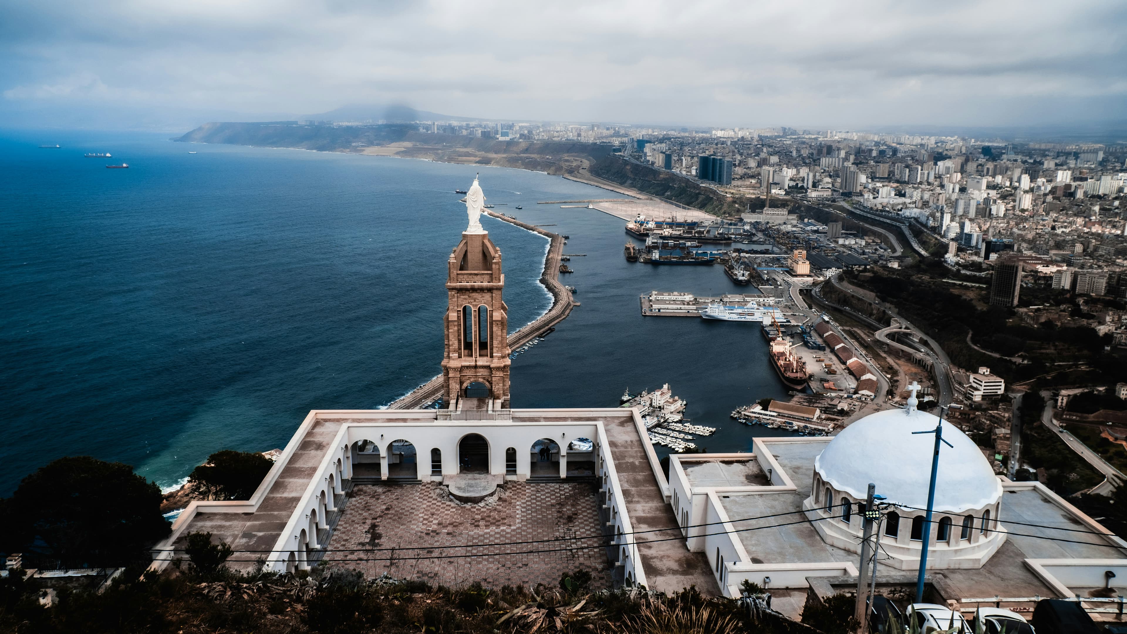 Best Hotels in Oran: Top Luxury, Mid-Range & Budget Stays (2026)