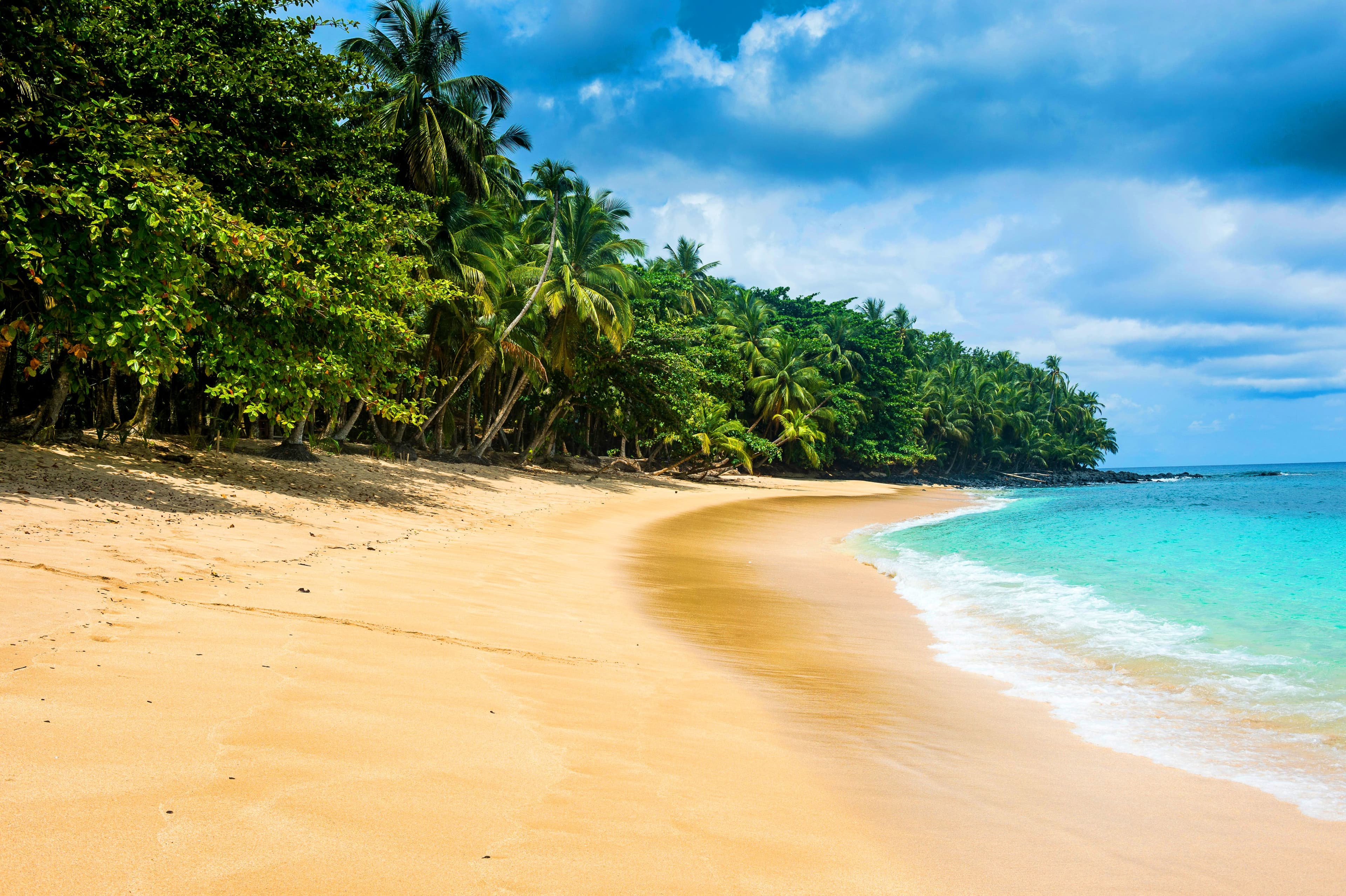São Tomé & Príncipe Travel Guide 2026: Costs, Visa, Best Time & Eco-Lodges